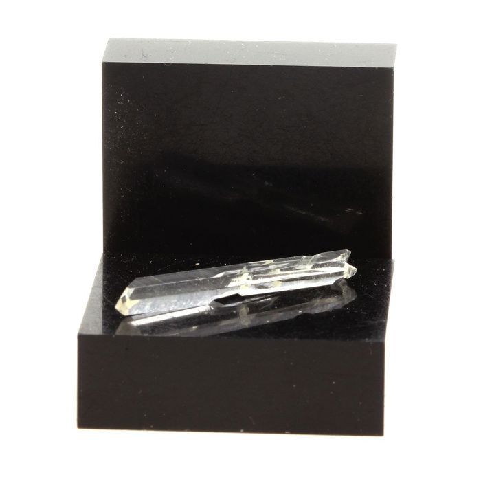 Pierres et Minéraux. Quartz. 2.85 ct. La Gardette Mine, Bourg d'Oisans, Isère, France.