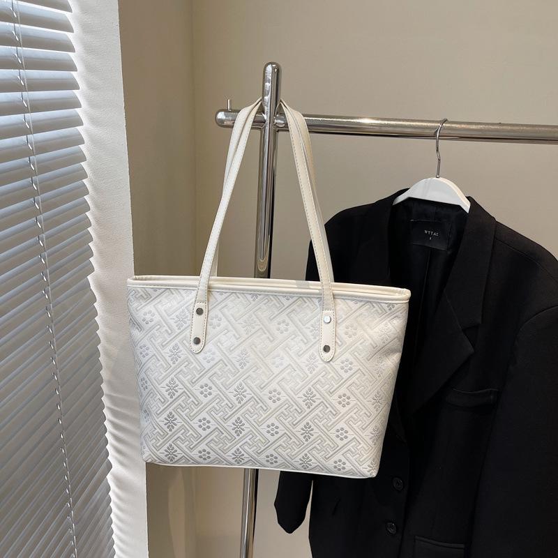 Zhuang Brocade Ethnic Shoulder Bag: Large Capacity, Versatile Crossbody, Luxury Fairy Tote Handbag.