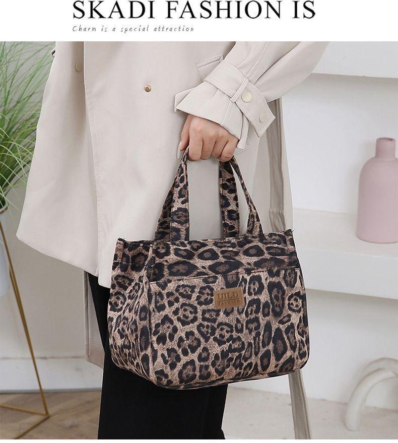 2024 Leopard Print Chic Tote Bag: Large Capacity, Fashionable Korean Style Casual Handbag for Women