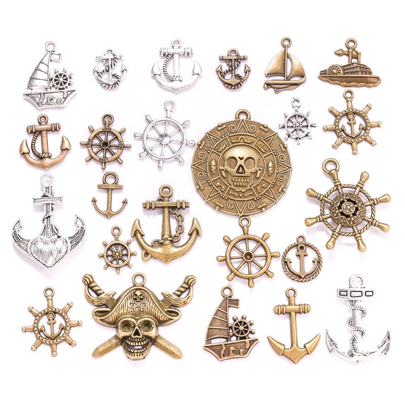 Collezione di Gioielli Nautici in Lega Fai da Te: Ciondoli Pirata con Ancora e Timone Retro
