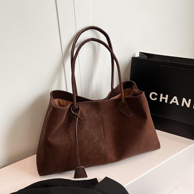 Luxury Suede Tote Bag - Retro Style, Spacious, Versatile Women's Shoulder Bag for Autumn/Winter