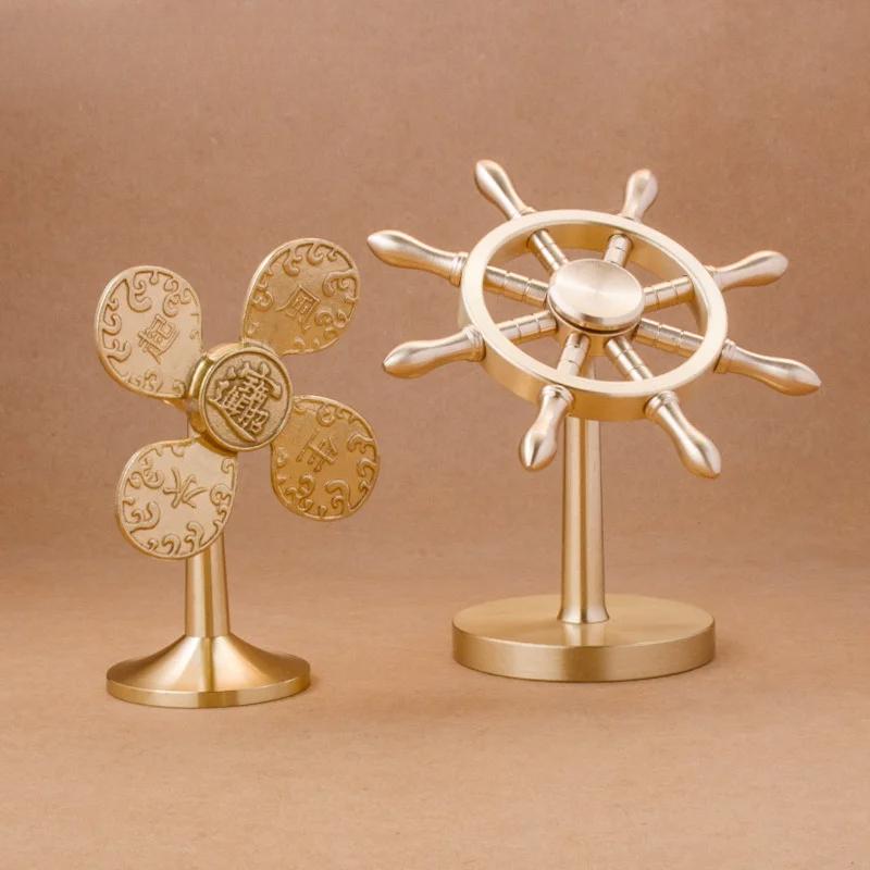 High Quality Brass Rudder Ornoment Rotary Toy Desktop Decoration Helmsman Ship Steering Wheel Metal Handicrafts Festival Gifts