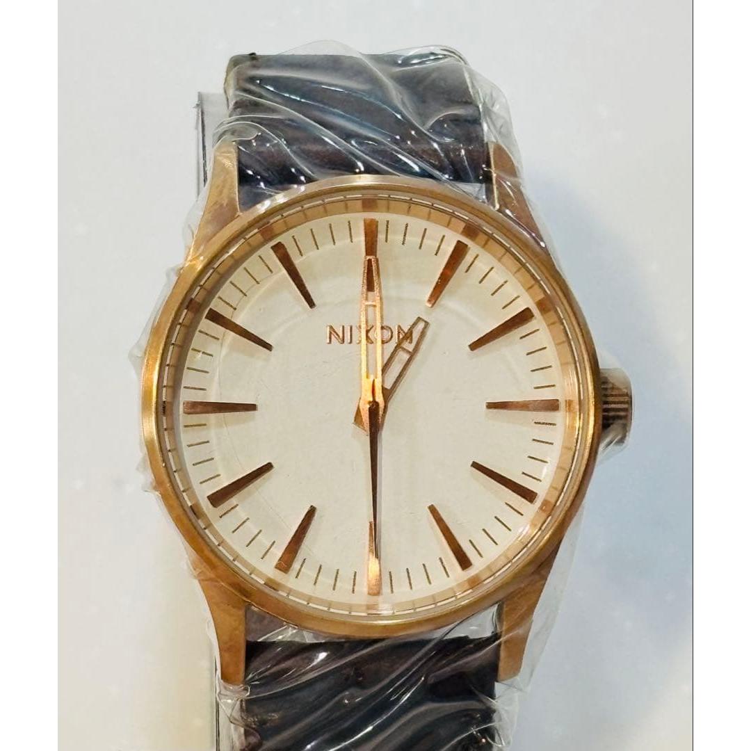 Used [New and unused] NIXON A3772630 THE SENTRY wristwatch