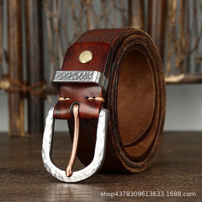 

Ремень мужской Ретро потертый резной верхний слой из воловьей кожи с кованой стальной пряжкой Корейский стиль Модный джинсовый ремень 130cm