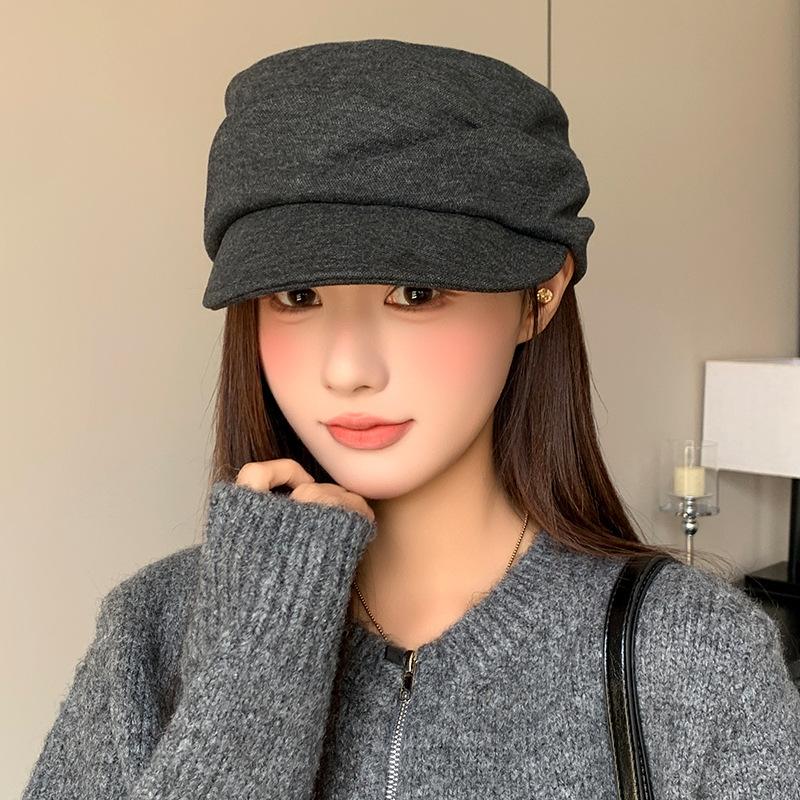 

Pleated Duckbill Beret for Women, Versatile for Autumn and Winter, Face-Slimming Newsboy Cap, Vintage Solid Color Flat Top Hat 56-60（Adjustable）