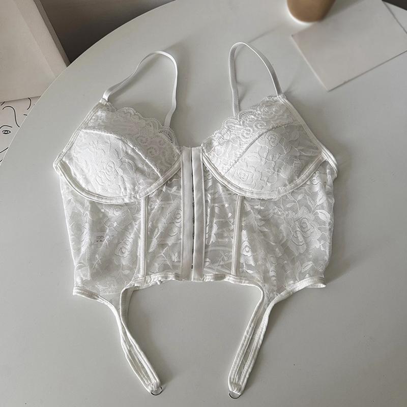 

Женская кружевная вязанная крючком нестандартная тонкая майка с открытой спиной и подтяжками на груди One Size белый