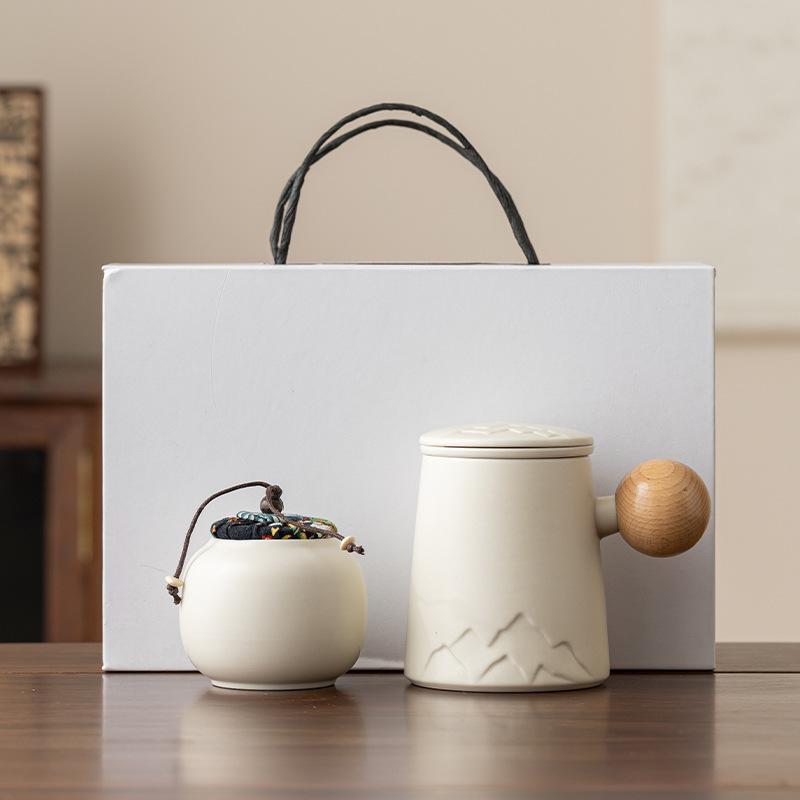 Ceramic Mug Tea and Water Separation Office Cup Large Capacity Tea Cup with Lid and Filter