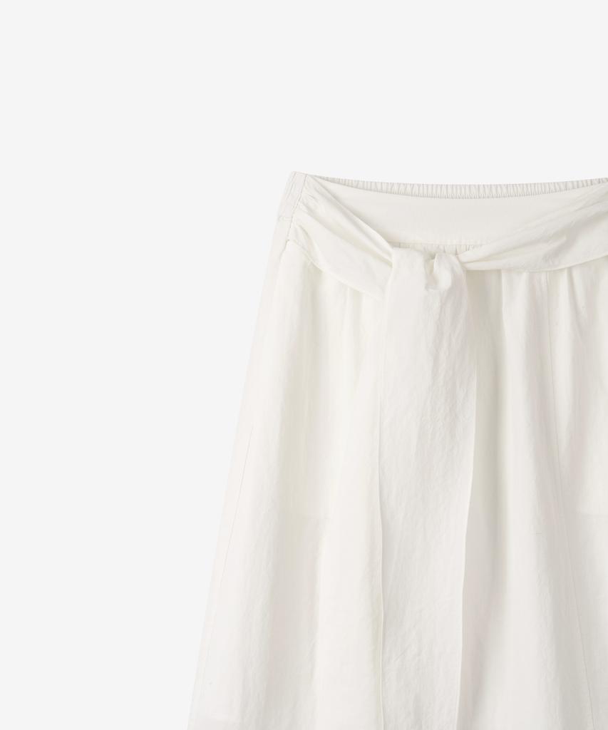 Basica Strap Banding Long Skirt (White)