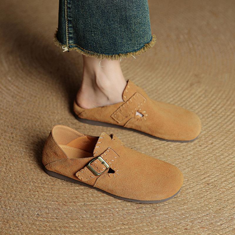 

New women s casual single shoes, shallow mouth round head, low heel flat sole single shoes, leather large size, four-season wear, foot cover and one 40 коричневый