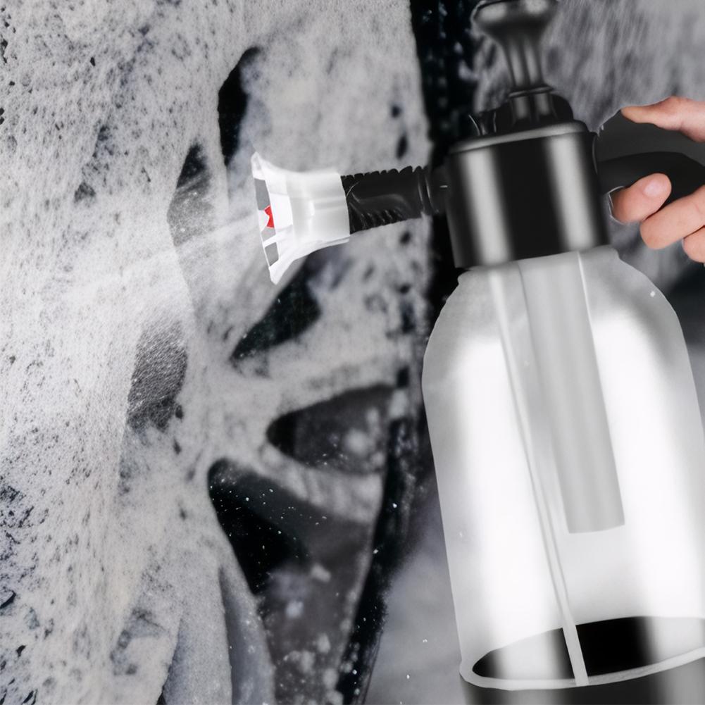 2L Hand Pump Foam Sprayer Car Wash Spray Bottle with Nozzles High Pressure Car Washer Foam Snow Lance Auto Window Cleaning Tools