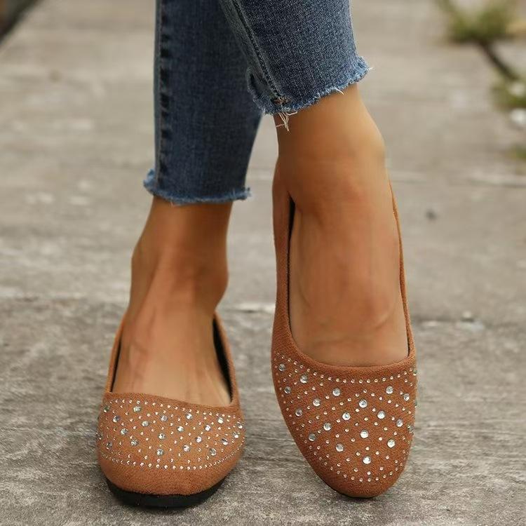 2025 Spring and Autumn Single Shoes Matte European and American Round Head Flat Bottom Casual Crystal Large Size Single Shoes Women's Foreign Tra