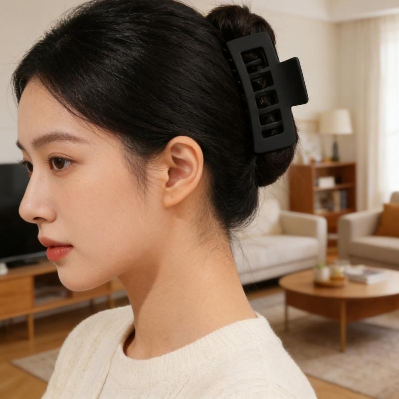 Square Plastic Hair Claw Clip For Women Secure Grip Lightweight Hair Accessory Hairpin For Comfort And Styling