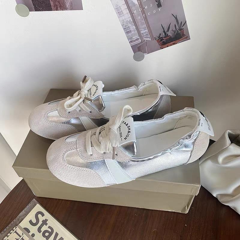 Französische Ballettschuhe Damen flach 2025 Herbst neu Schnürschuhe atmungsaktiv Ein-Pedal weiße Schuhe Mode Einzelschuhe