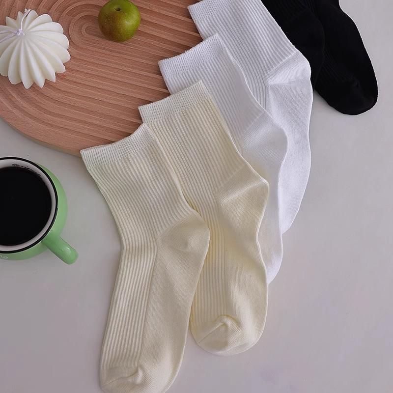 Women's High-Waisted Cotton Mid-Calf Socks, Cream, Vertical Stripes, Anti-Pilling Sports Socks
