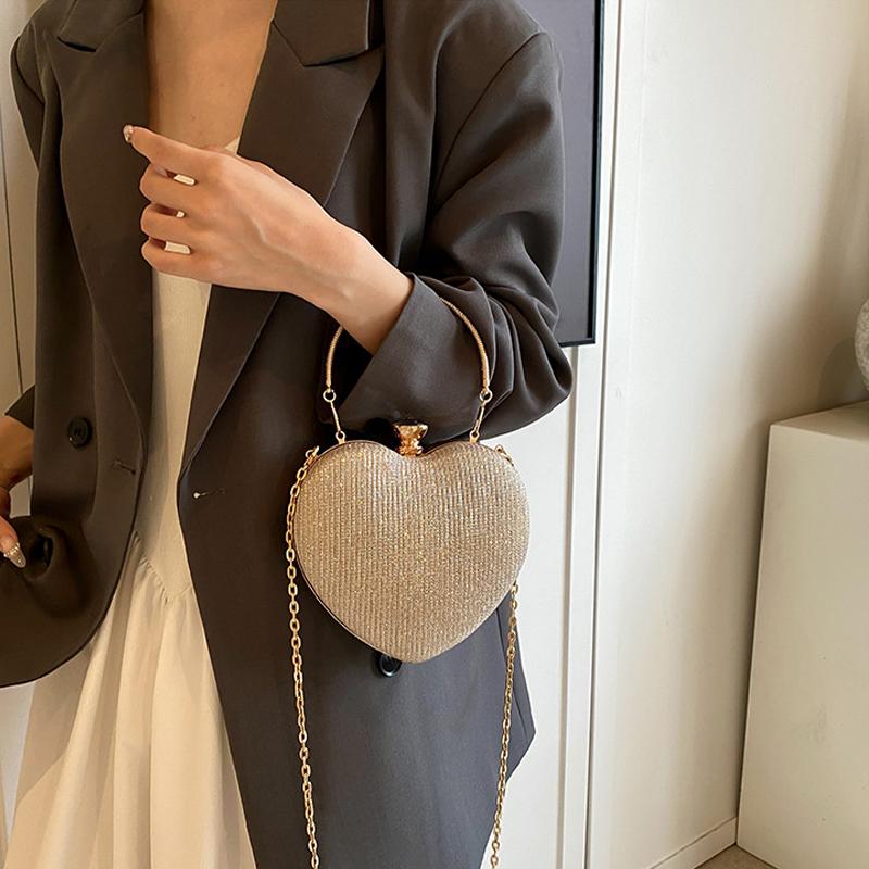 Guldglänsande sidenhjärta aftonväska damer bankettclutch strassdekor kedja axelväskor lyxiga kvinnliga fest handväskor