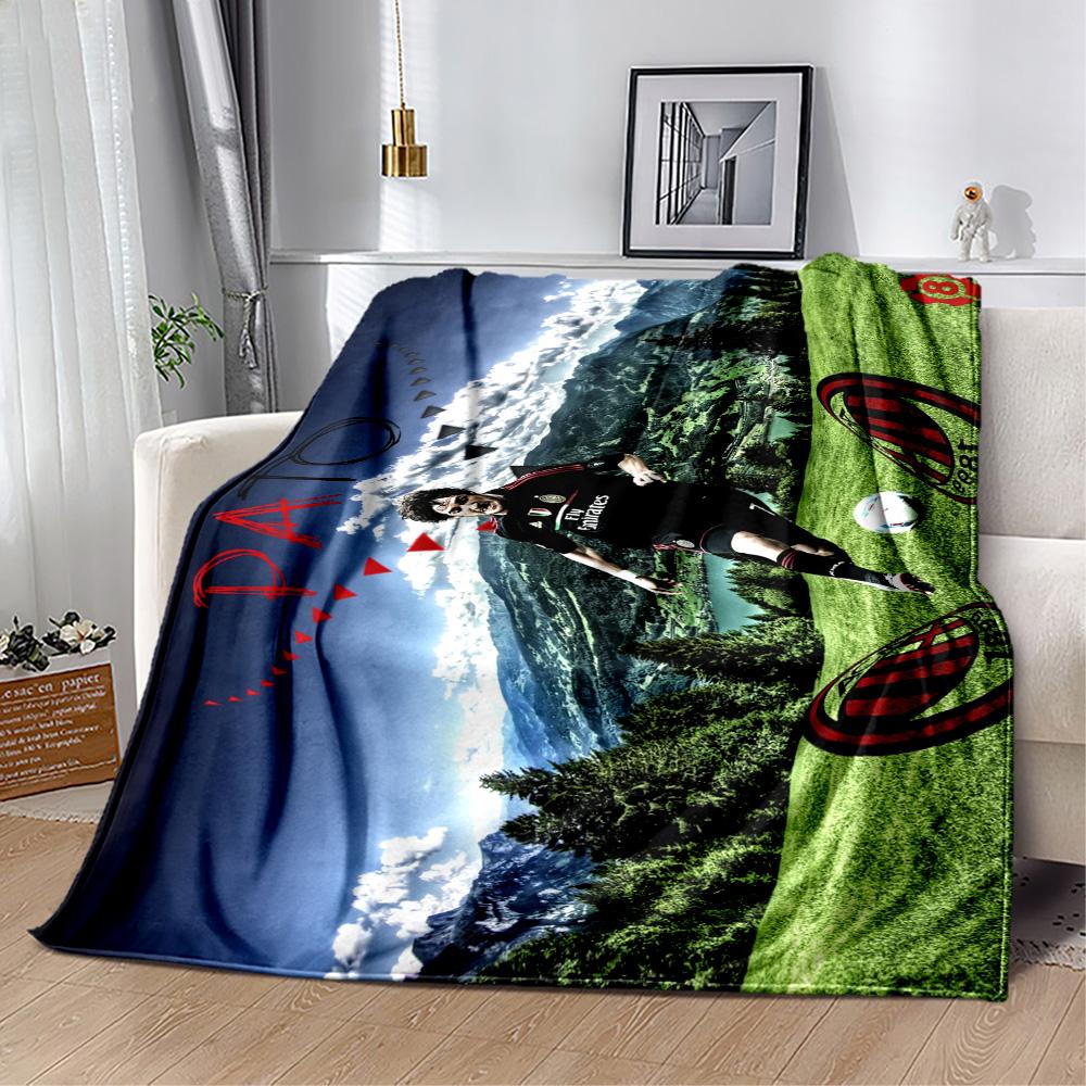 Street Art Revolution Blanket Soft & Cozy Great for Picnics Bed Office All-Season Use Warmthful Decor Perfect Gift for Relatives and Friends