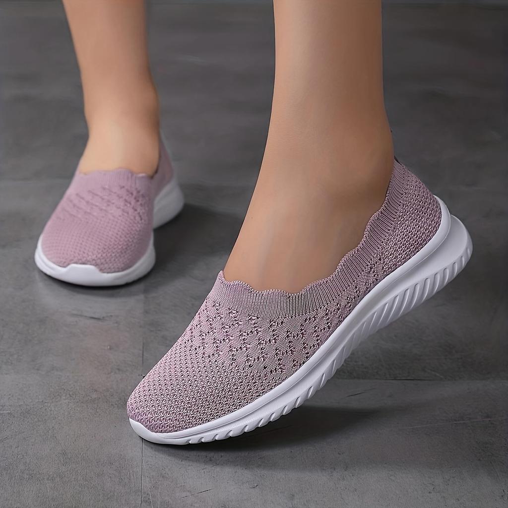 Women's Casual Walking Shoes for Mature Mothers - Large Sizes, Low-Cut, Slip-On Design