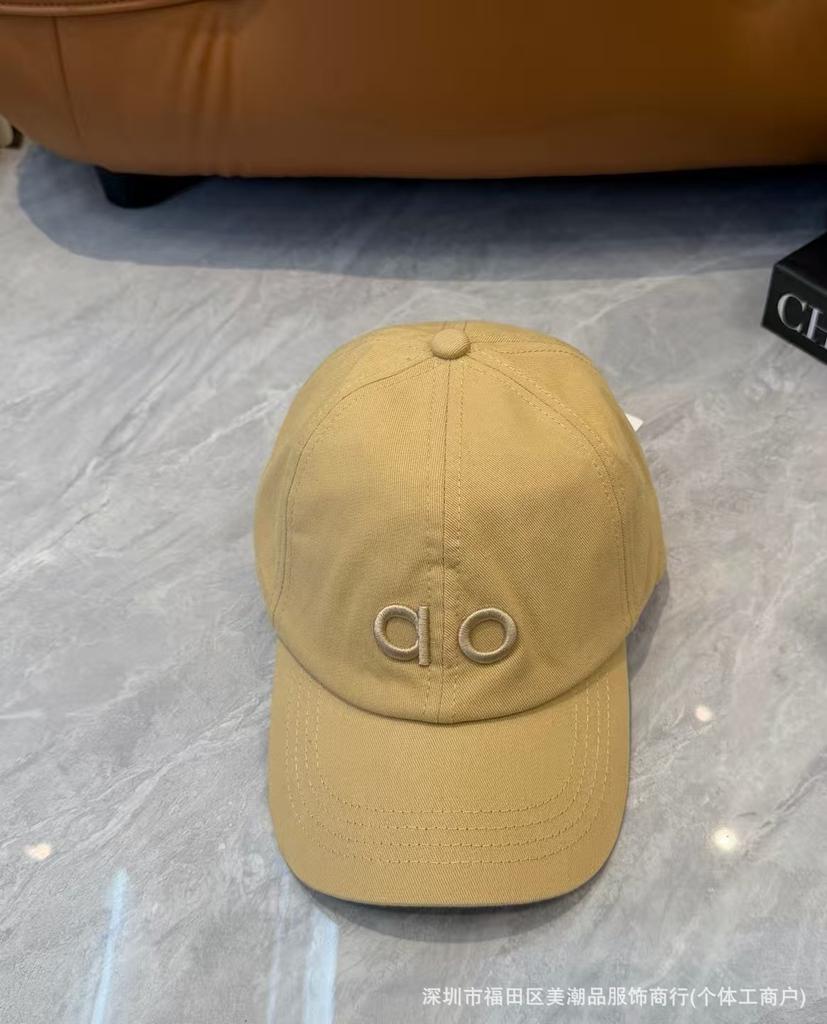 Spring and Summer Embroidery Three-dimensional Letter Baseball Cap Outdoor Sunscreen Shading Casual Outing Versatile Peaked Cap Men and Women