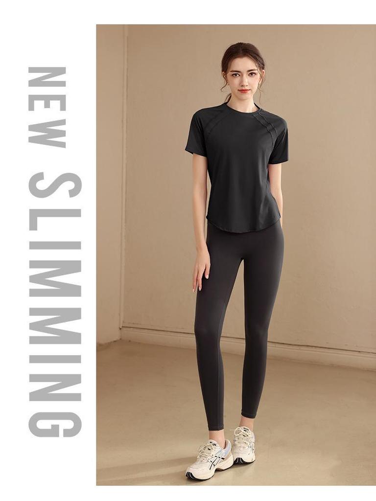 Women's Quick-Dry Loose Sports Top - 2025 Summer Short-Sleeve Yoga & Running T-Shirt, Breathable & Slimming.