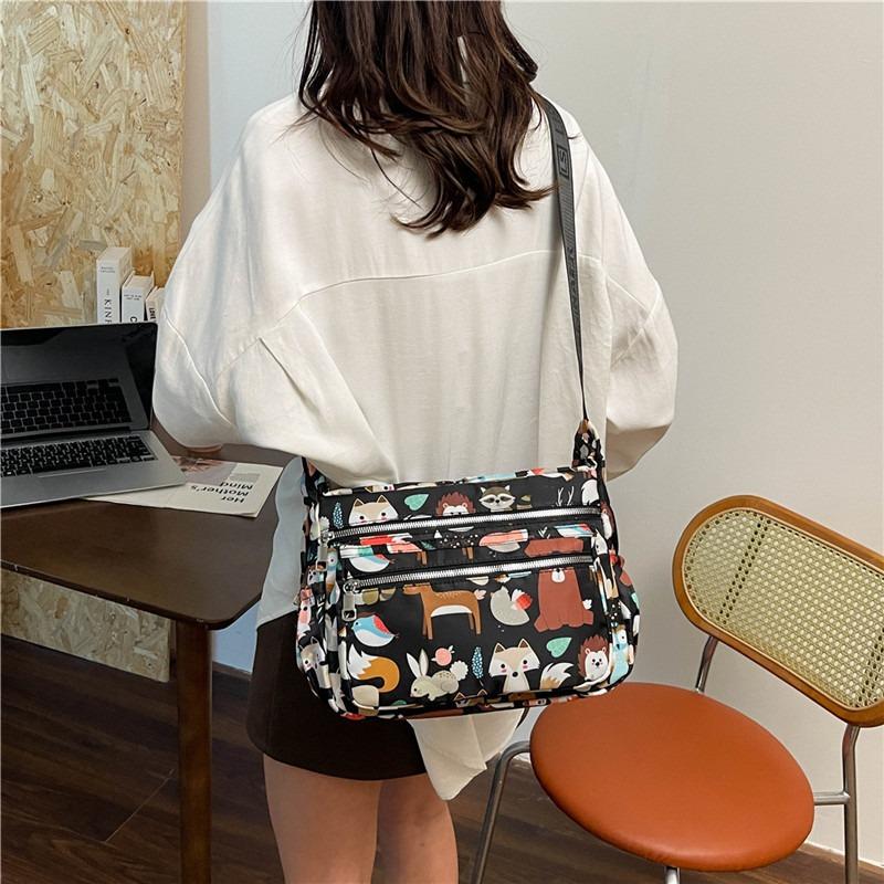 Fashion Oxford cloth shoulder messenger bag women's new large-capacity versatile casual lightweight mother bag
