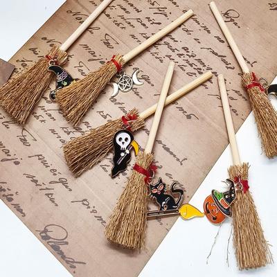 Cute Mini Witch Broomstick Props Supplies Halloween Witchcraft Decoration Small Dollhouse Witch Broomstick With Pendant