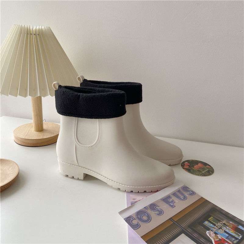 Warm Fashion Wear Rain Shoes Women Adult Short Rain Boots Waterproof Cover Shoes Non-slip Velvet Water Boots Rubber Shoes Water Shoes