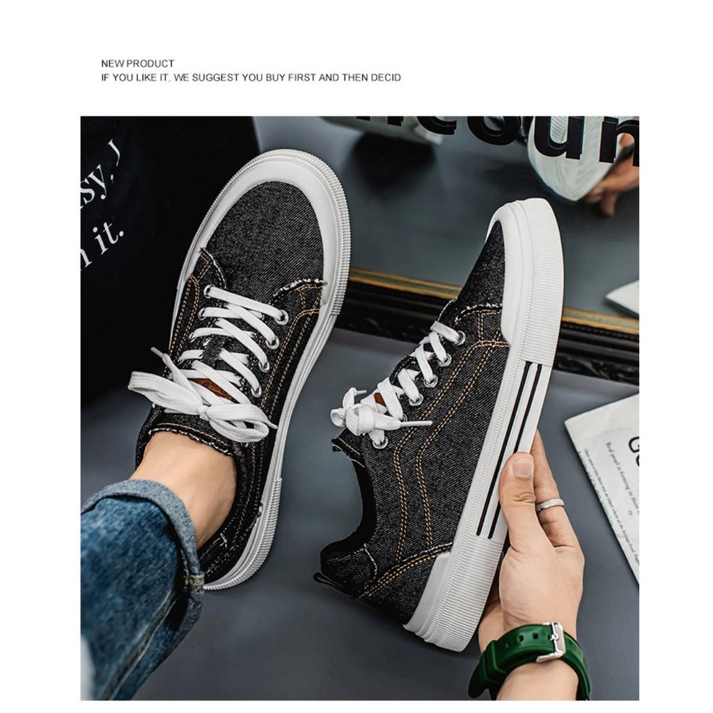 Men's Shoes Lightweight Breathable Canvas Shoes Boys Soft Bottom Casual Board Shoes Low-top Flat Bottom Trend