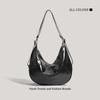 Dumpling bag new large-capacity commuter niche high-end messenger bag woman