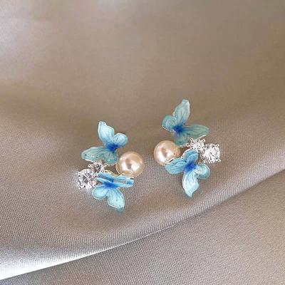 Zircon Pearl Butterfly Earrings Fashion Small Fresh Sweet Stud Earrings Versatile Temperament Premium Earrings