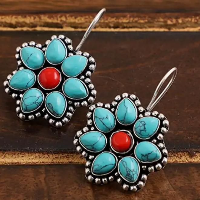 Boucle d'oreille oxydée en argent et laiton pour femmes et filles, collection exclusive élégante et tendance, produit 100 % respectueux de la peau pour boucle d'oreille