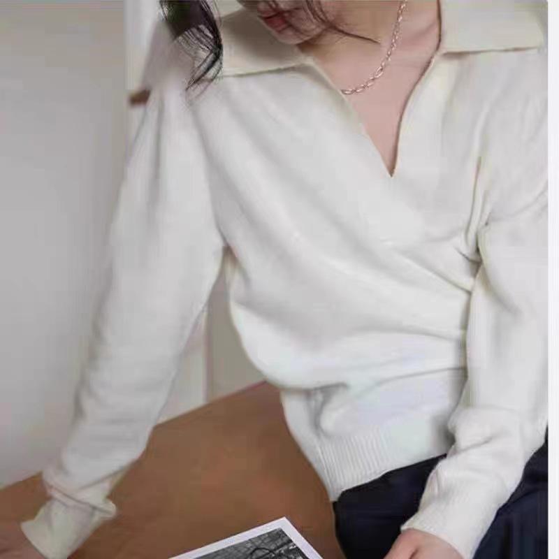 Women's 100% Wool Polo Neck Sweater - Short, Versatile, Solid Color, Long Sleeve Knit Pullover for Autumn/Winter.