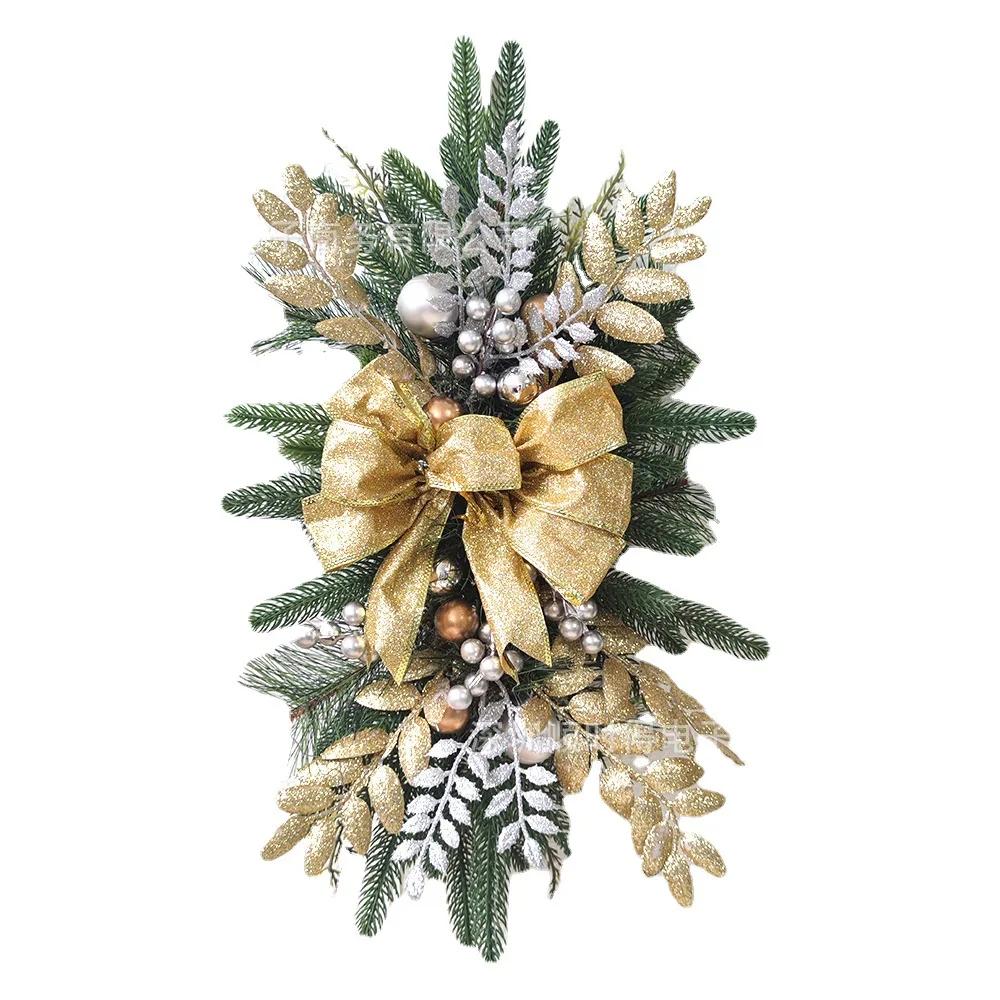 Christmas Artificial Garland Stair Wreath Christmas Wreath Decoration Light Up Cordless for Front Door Wall Window Stair