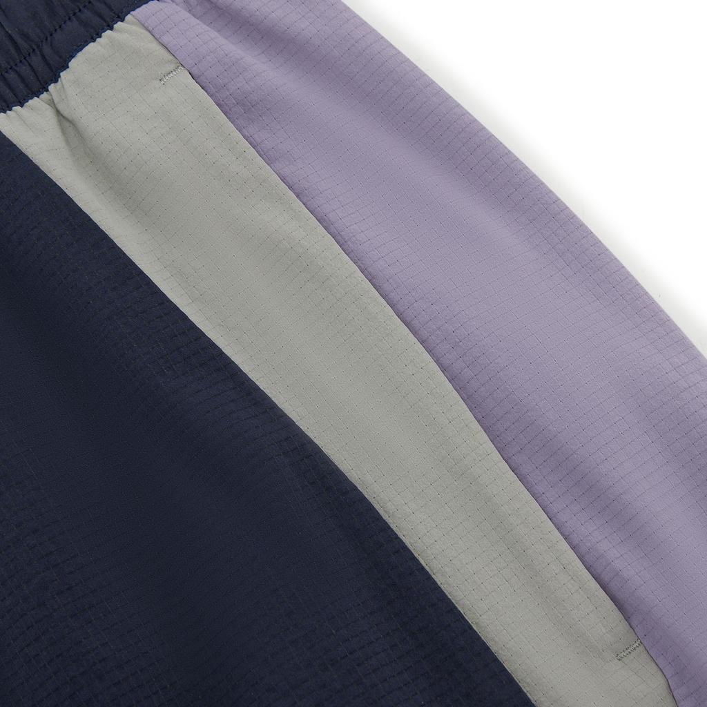 Li Ning Basketball Serie Schnelltrocknend Kühl Locker Sportshorts Herren shorts AKSW107-4