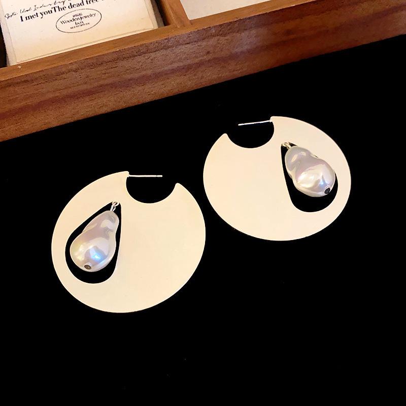 Silver Needle Gold-Plated Geometric Earrings: Chic, Luxurious, High-End Summer Style