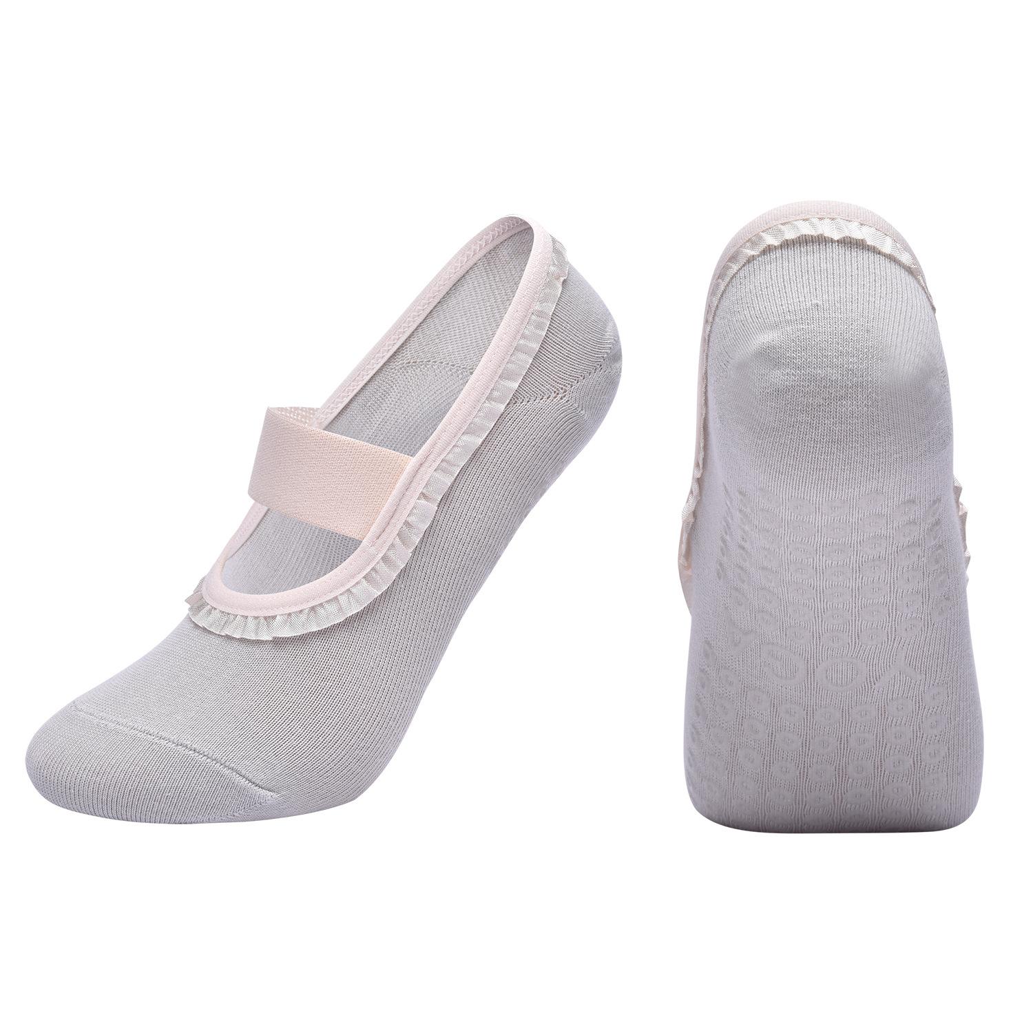 

Fashion Cross Tied Yoga Socks Women Combed Cotton Lace Dance Fitness Socks Pilates Socks for Women One Size