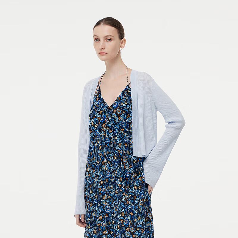 GOELIA V-Neck Knit Cardigan