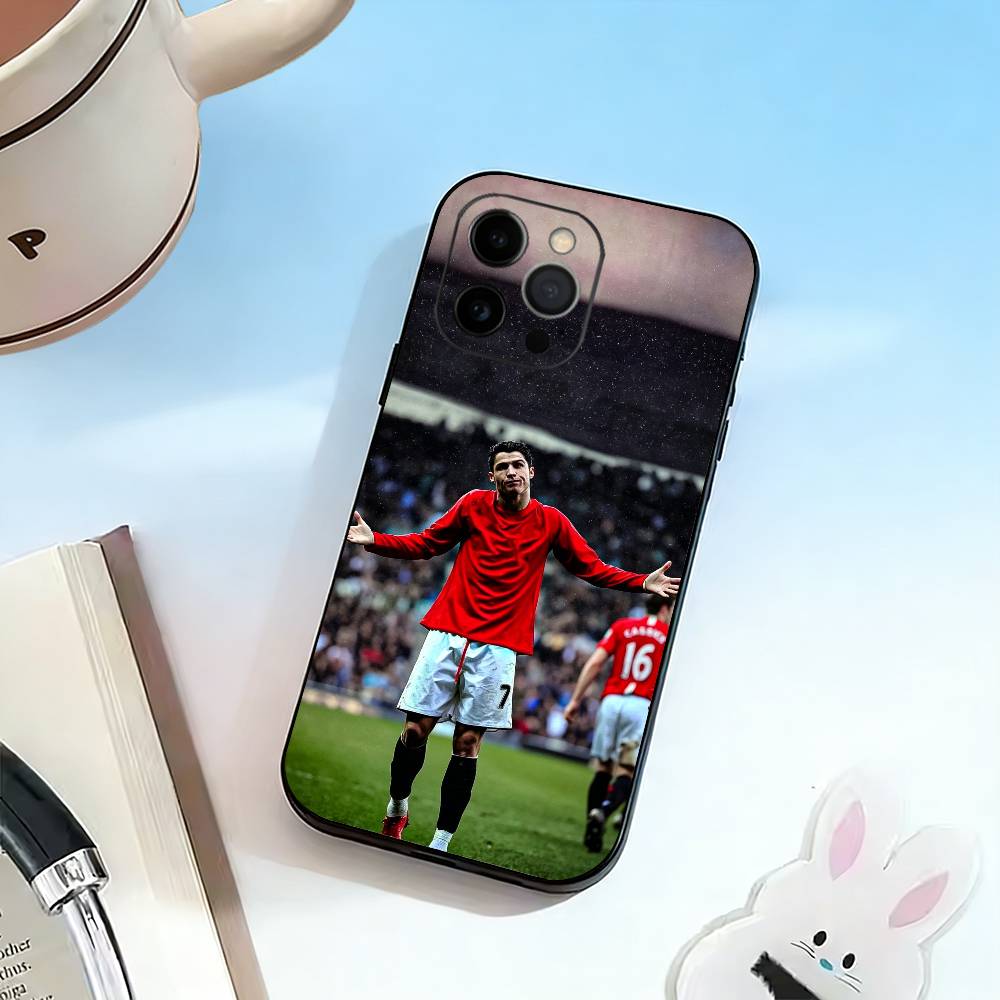 

El centrocampista Rodri Phone Case For iPhone 17,16,15,14,13,12,11 Plus,Pro Max,XS,Soft Silicone Black Cover iPhone15plus