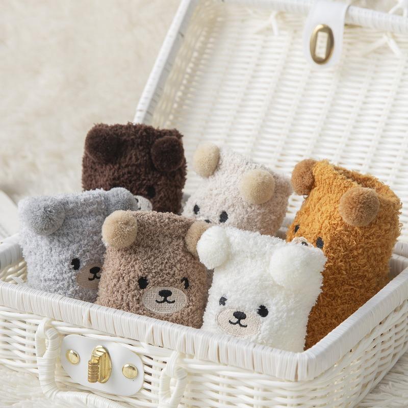 Women's Wool Warm Socks, Cute Cartoon Coral Plush Socks, Soft And Thick Autumn And Winter Indoor Home Floor Socks