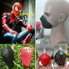 Spiderman Mundschutz-Halbmaske aus ungiftigem, weichem Gummi für komfortables Atmen