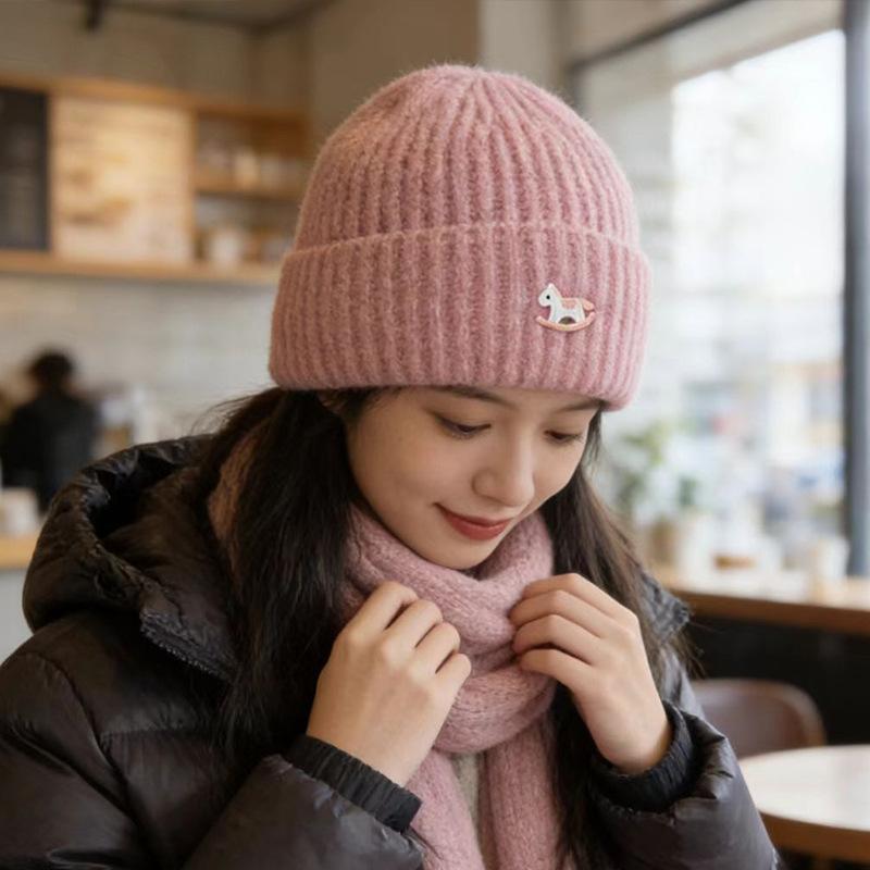 

Knitted hat, warm in autumn and winter, windproof atmosphere, small versatile wool hat M（56-58cm）