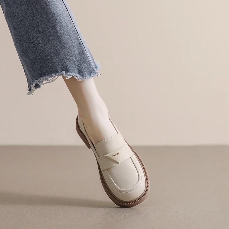 Mocassini da donna primavera e autunno scarpe singole jk versatili plateau primavera neri a un pedale tacco spesso retrò stile britannico scarpe in piccola pelle