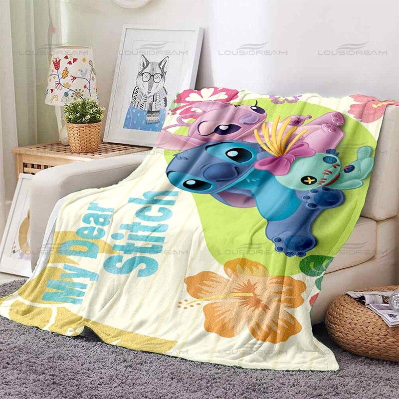 Fashion Animated Couple Blankets Cute Cartoon Pet Pattern Thin Blankets Flannel Portable Home Travel Office Blankets