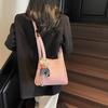 New Handbag Women's Versatile Handbag Commuter Shoulder Messenger Bag