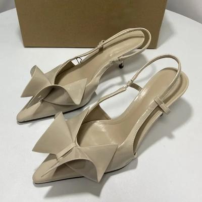 Yaz Yeni Fiyonklu Kadın Yüksek Topuklu Ayakkabılar Sivri Burun Elbise Askılı Topuklu Zarif Nude Stiletto Bayan Düğün Parti Sandaletleri