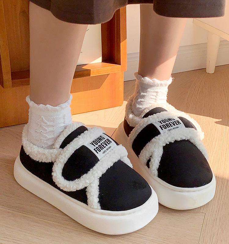 Women's Retro Velcro Cotton Slippers - Non-Slip, Warm Velvet, Full Heel for Autumn/Winter.