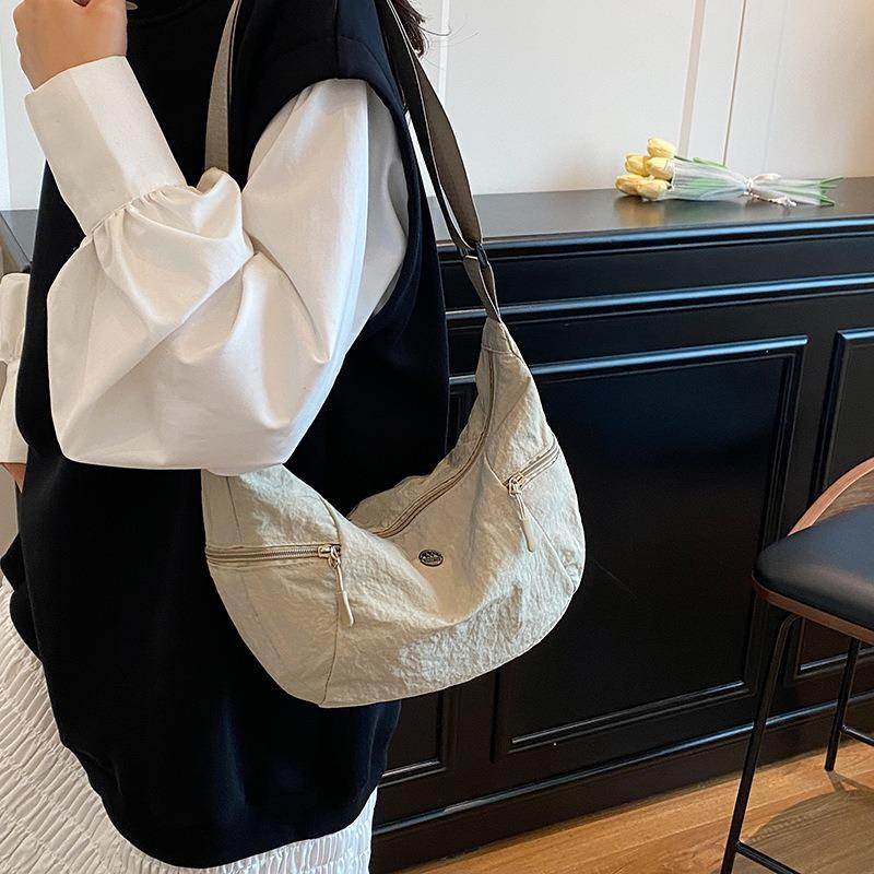 Oxford Cloth Fashionable Large-capacity Casual Bag Spring New Make-up Class Wide Shoulder Strap Single Shoulder Messenger Bag