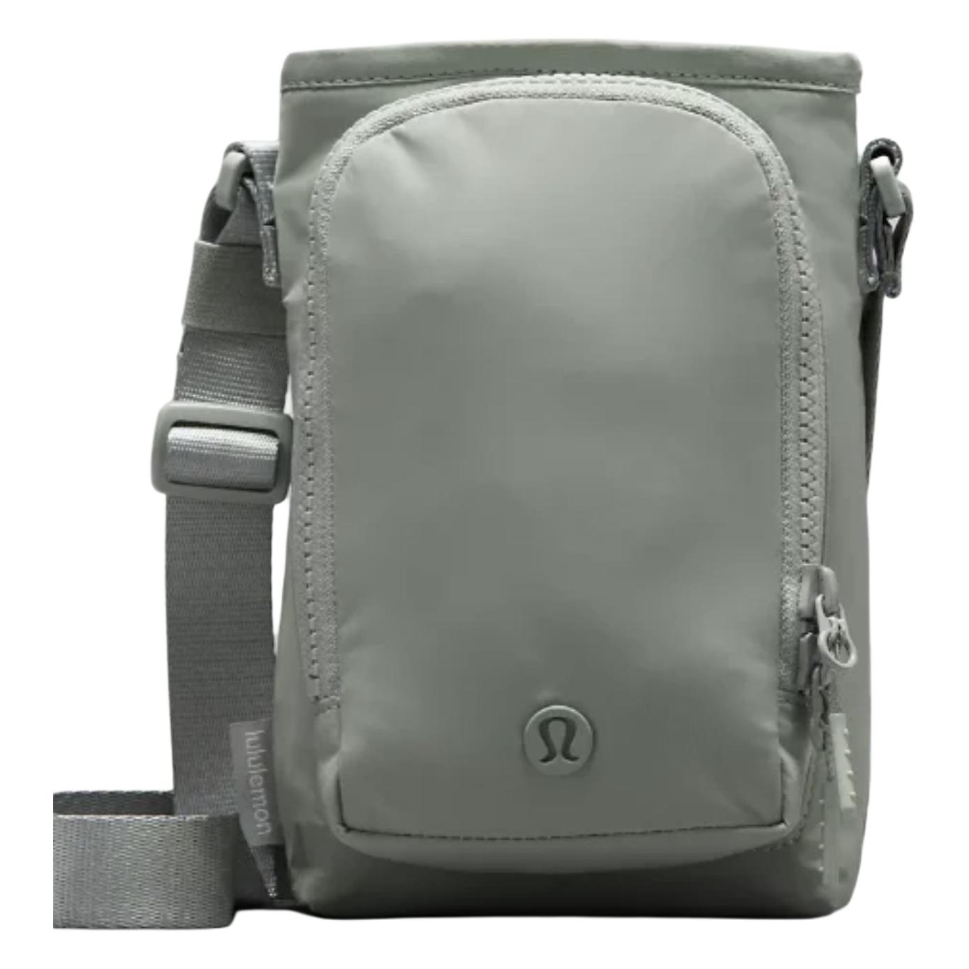 

Lululemon Water Bottle 2L Minimalist Versatile Adjustable Shoulder Strap Recycled Nylon Crossbody Bag Unisex bags Jade-Grey LU9BO7S-1 Jade Lime