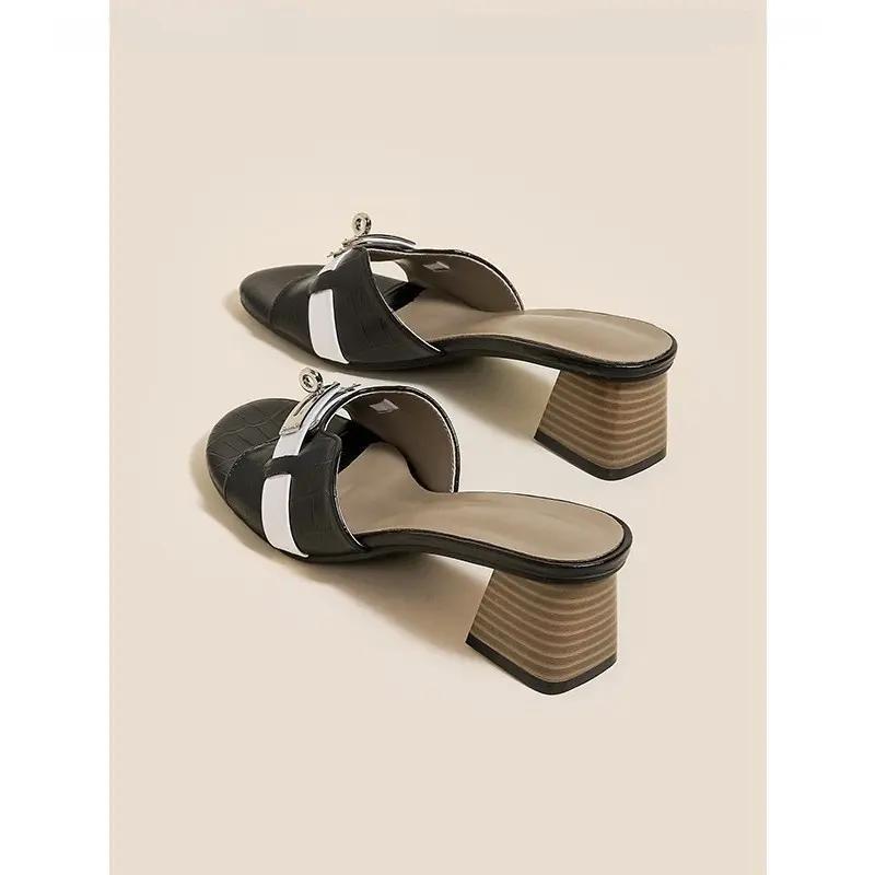 Small Gold Buckle Crocodile Pattern Korean Version of High-heeled Sandals Women Wear Thick Heels and Soft Soles In the Summer of 2025, One-word Bea