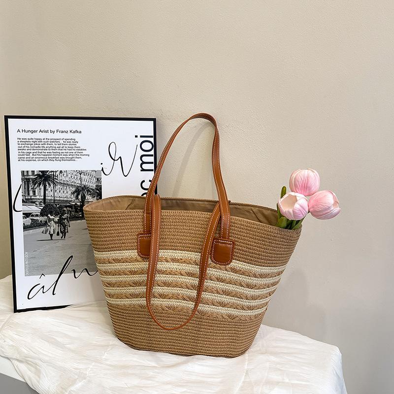 Straw-woven Bags for Women Ins Style New Style Beach and Seaside Outdoor Vacation Large Capacity Shoulder Bag