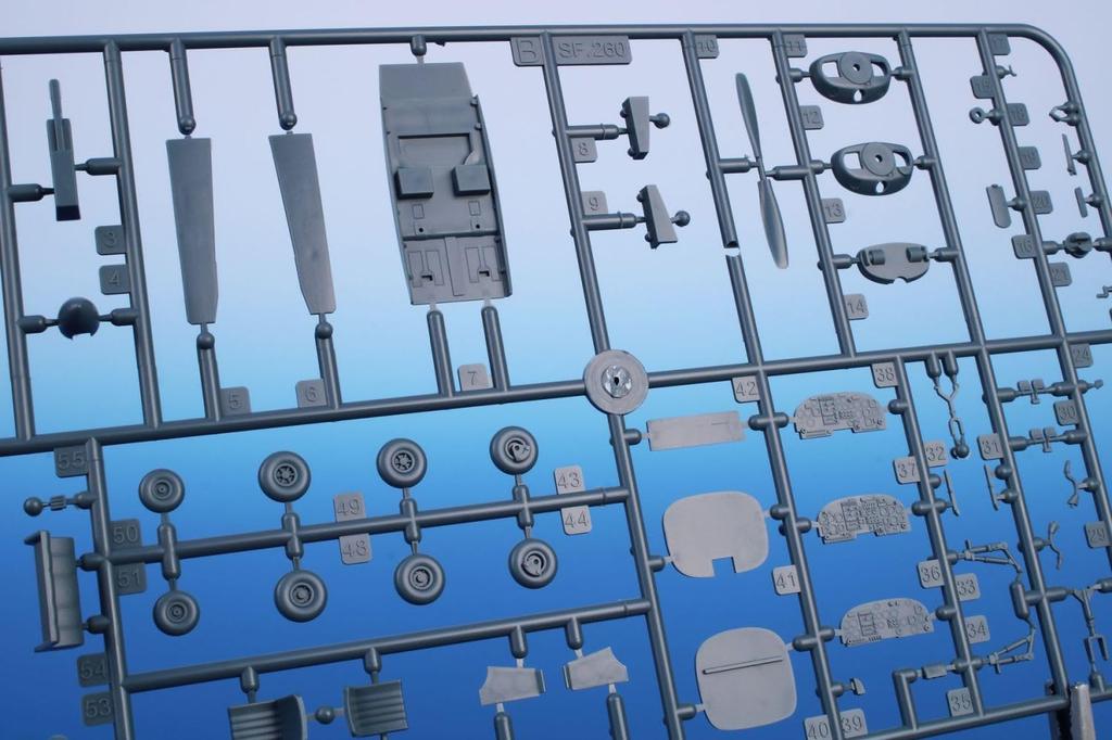 Special Hobby Italy Light Plastic Model SH48207 1/48 SIAI-Marchetti SF-260M/AM/W Liaison/Trainer